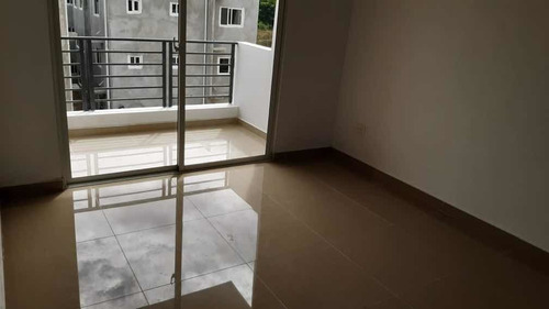 Imagen 8 de 14 de Apartamento De 3 Habitaciones, 2 Baños De 90m2