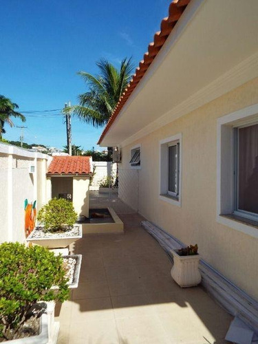 Casa Residencial À Venda, Itaipu, Niterói. - Ca0211