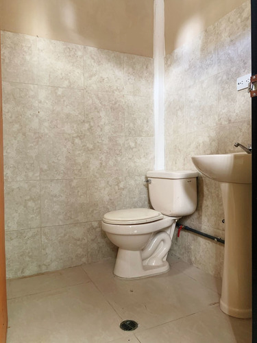 Imagen 13 de 14 de Venta. Edificio Comercial. Barrio Obrero
