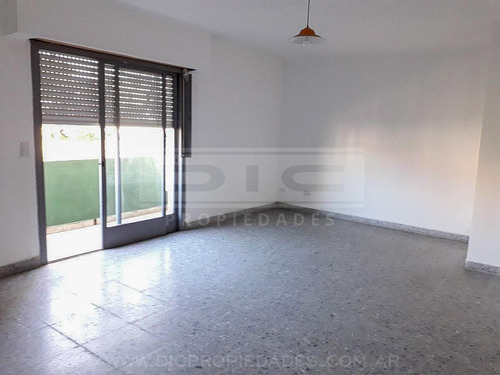 Imagen 3 de 7 de Ph 3 Ambientes Venta Alquiler Con Balcon Y Patio Ubicado En Olivos