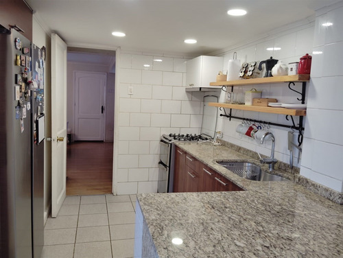 Casa En Venta De 3 Dorm. En Ñuñoa