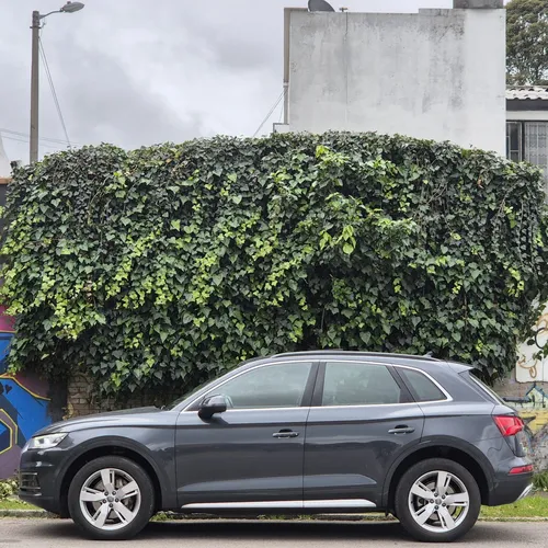 Audi Q5 2.0 TFSI 252HP QUATTRO ST AMBITION COMO NUEVA