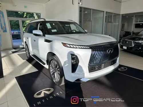 Infiniti Q80