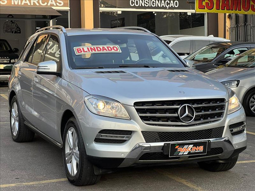Mercedes-Benz ML 350 3.0 Bluetec v6 Diesel 4p Automatico