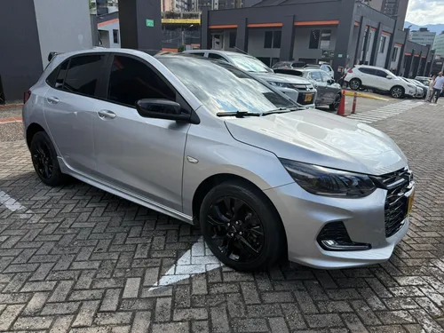 Chevrolet Onix 1.0T Rs Mt
