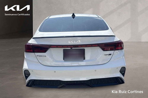 Kia Forte 4p GT Line L4/2.0 Aut
