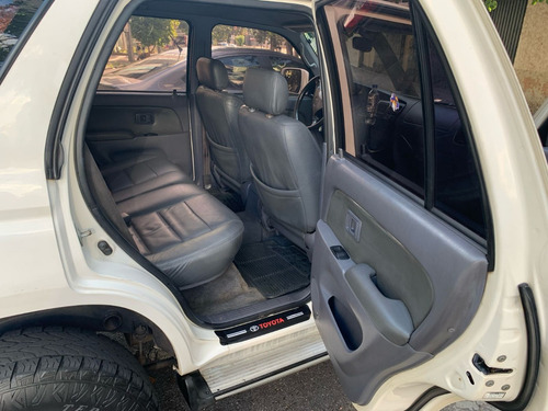 Toyota SW4 3.0 5p