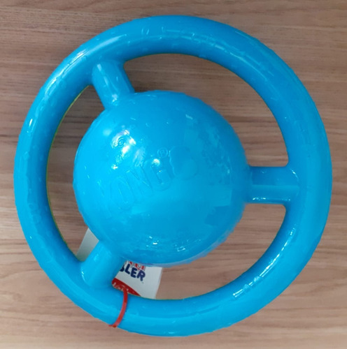 Imagem 4 de 6 de Brinquedo Cães Kong Jumbler Disc Large X Large Apito Bola