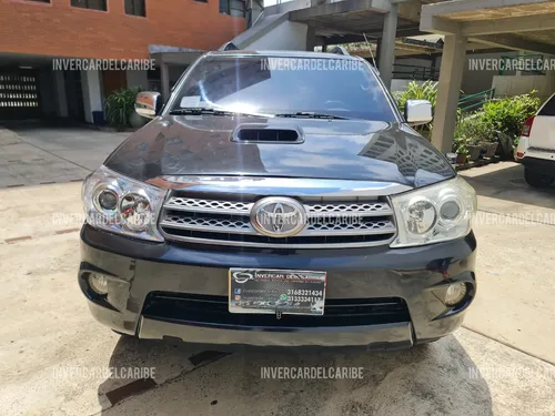 Toyota Fortuner 3.0 Sr5