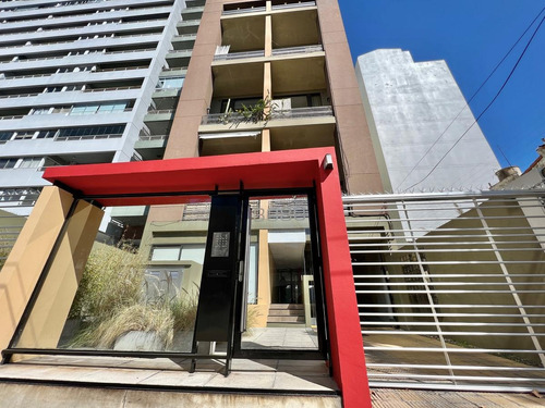 Imagen 2 de 21 de Fantástica Oficina Tipo Loft Sobre Av. Libertador, En Olivos.