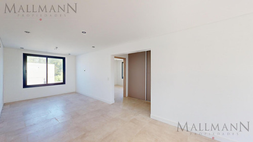 Excelente Casa A Estrenar A La Laguna En Pilara - La Calesa