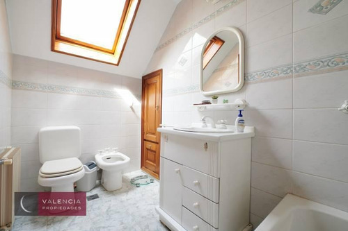 Imagen 11 de 19 de Casa En Venta 4 Dormitorios. La Horqueta. San Isidro