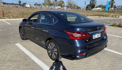 Nissan Sentra Exclusive Cvt 1.8 2018