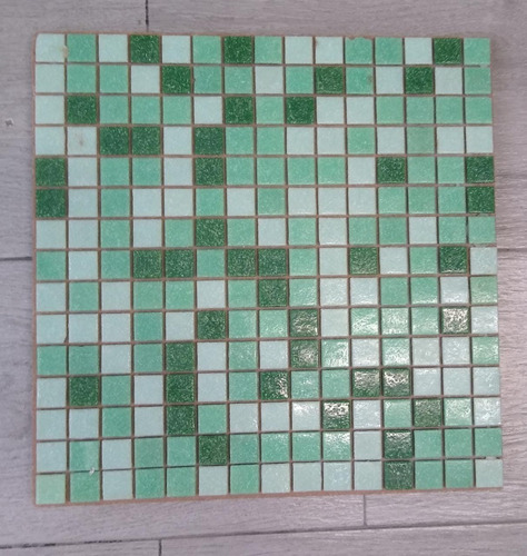 Imagen 3 de 4 de Venecitas Biseladas Mix Verdes 2x2 Para Pileta O Baño !!
