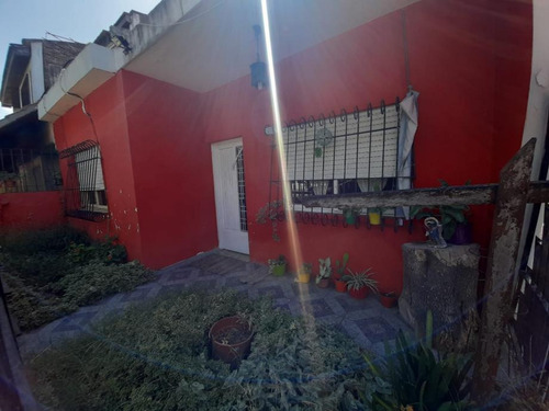 Imagen 2 de 14 de Casa En Venta En Ituzaingo Sur