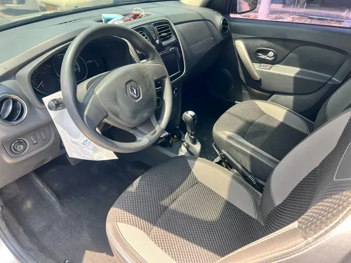 Renault Sandero 1.6 Intens / At