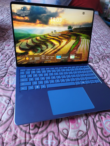 Microsoft Surface Laptop 7th 16r 1tera Sapdragon X 10 Pro Azul (Usado)