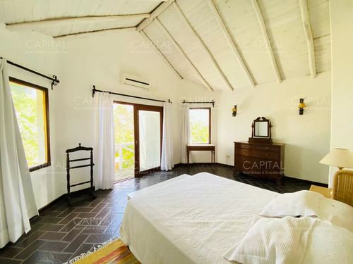 Venta Casa En El Chorro - 5 Dorm.