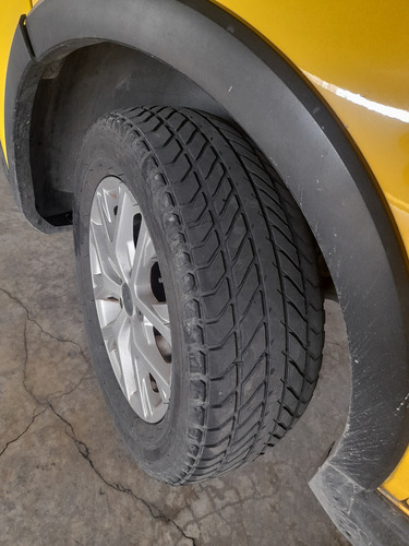 Volkswagen Crossfox 1.6 10 Años Mt
