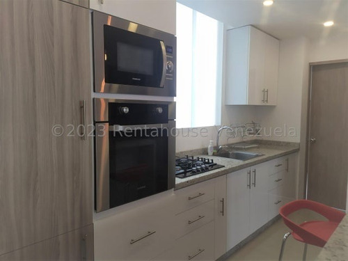 Imagen 7 de 17 de Apartamento En Alquiler Los Palos Grandes 23-18141 Lr
