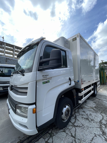Volkswagen 11.180 4x2 Ano: 2021 Baú Refrigerado Ñ 9170, 1016