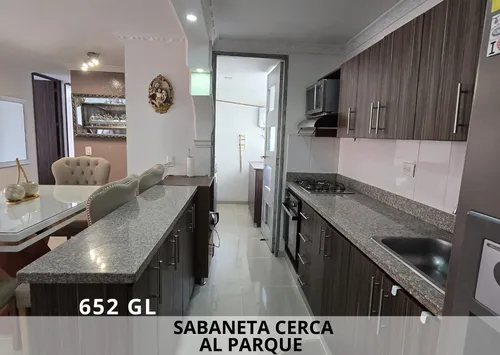 Venta Apartamento ¡vive En El Corazón De Sabaneta Con Estilo Y Comodidad!