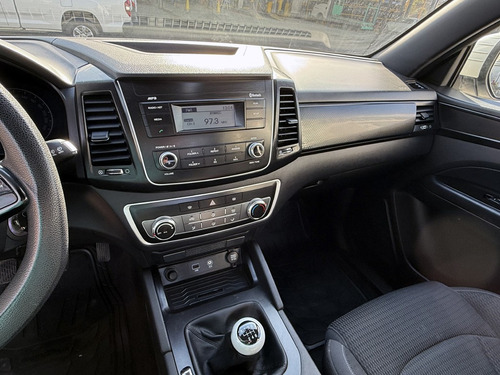 Ssangyong Musso Grand 2.2