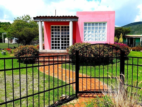 Casa De Campo Con Gran Lote, Comunidad Cerrada A 20 Minutos De San Miguel