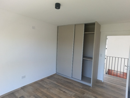 Imagen 11 de 16 de Venta De Casa En Terralagos, Canning