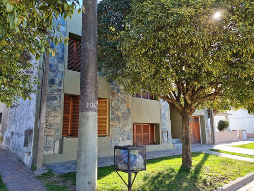 Imagen 2 de 30 de Casa Reciclada M/buen Estado - Excelente Zona