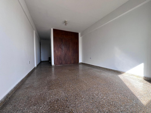 Monoambiente En Alquiler O Venta En La Plata
