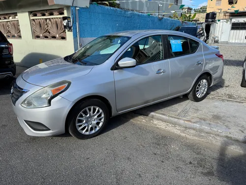 Nissan Versa Sv 2019