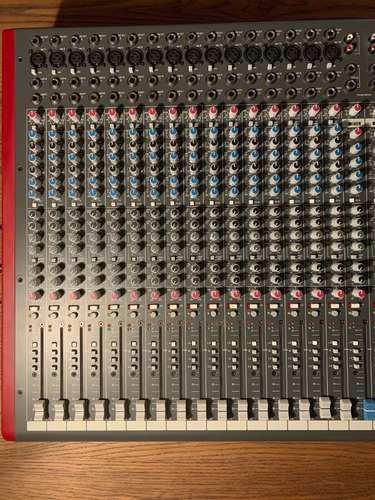 Imagen 3 de 6 de Allen & Heath Zed-436 32 Channel 4 Bus Mixer
