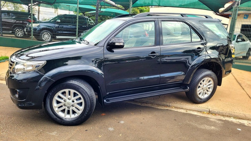 Imagem 1 de 14 de Hilux Sw4 Sr 4x2 2.7 Flex 16v Aut.