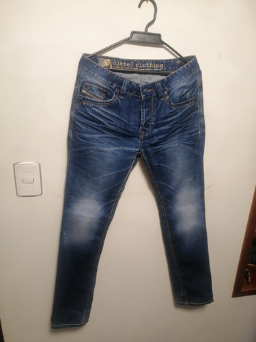 Pantalon Diesel Talla 30