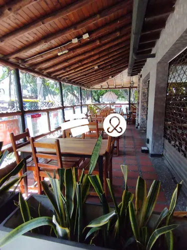 Casa Lota En Venta En Laureles Undefined Habitaciones