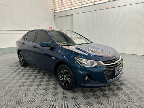 Chevrolet Onix plus 1.0 Lt 4p