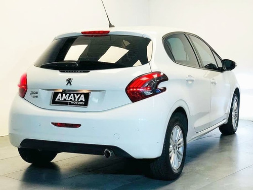 Peugeot 208 Flamante!!!