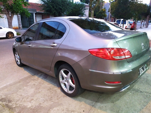 Peugeot 408 2.0 Allure Nav 143cv 2011