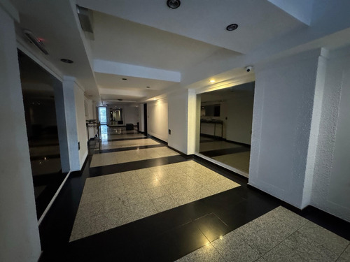 Departamento 2 Ambientes Con Balcon- Excelente Ubicacion