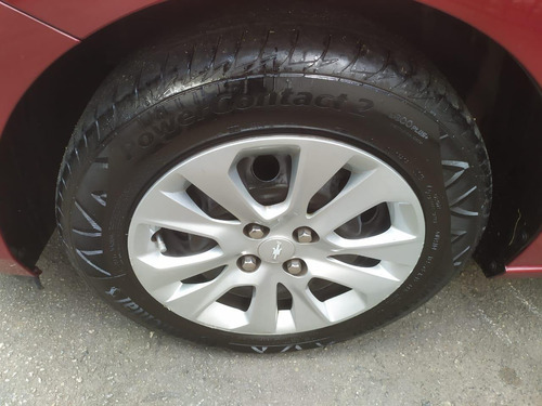 Imagem 8 de 10 de Chevrolet Onix Hatch Lt 1.0 12v Flex 5p Mec. Flex Manual