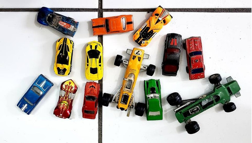 --- Culpatoys Lote De Varios Autos Vintage Hotwheels Mat ---