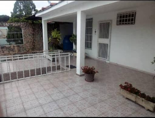 Se Vende Casa En Los Guayabitos Naguanagua