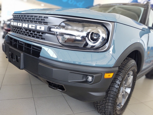 Ford Bronco Badlands 4x4 2021