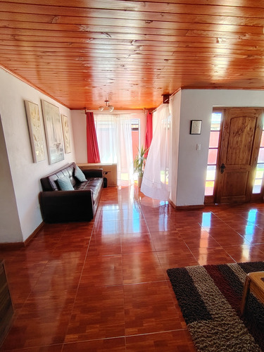Se Vende Hermosa Casa Sector Buenos Aires Comuna De Parral