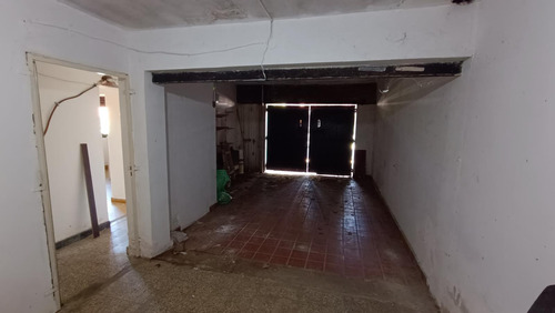 Casa En Venta 3 Dormitorios En Alberdi Rio