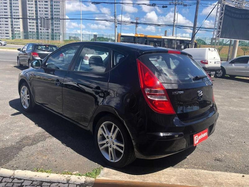 Imagem 6 de 9 de Hyundai I30 2.0 Mpi 16v Gasolina 4p Manual 2011/2012