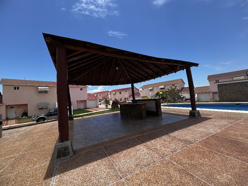 Casa En Residencias Porlamar Villas, Avenida Circunvalación, Mariño, Isla De Margarita