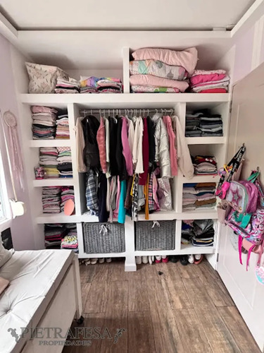 Casa En Venta, 3dormitorios, 1baño, Patio, Cochera, Barbacoa. Flor De Maroñas.