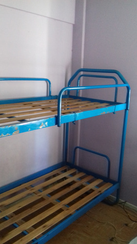Cama Cucheta / Marinera De Caño Usada Azul (Usado)